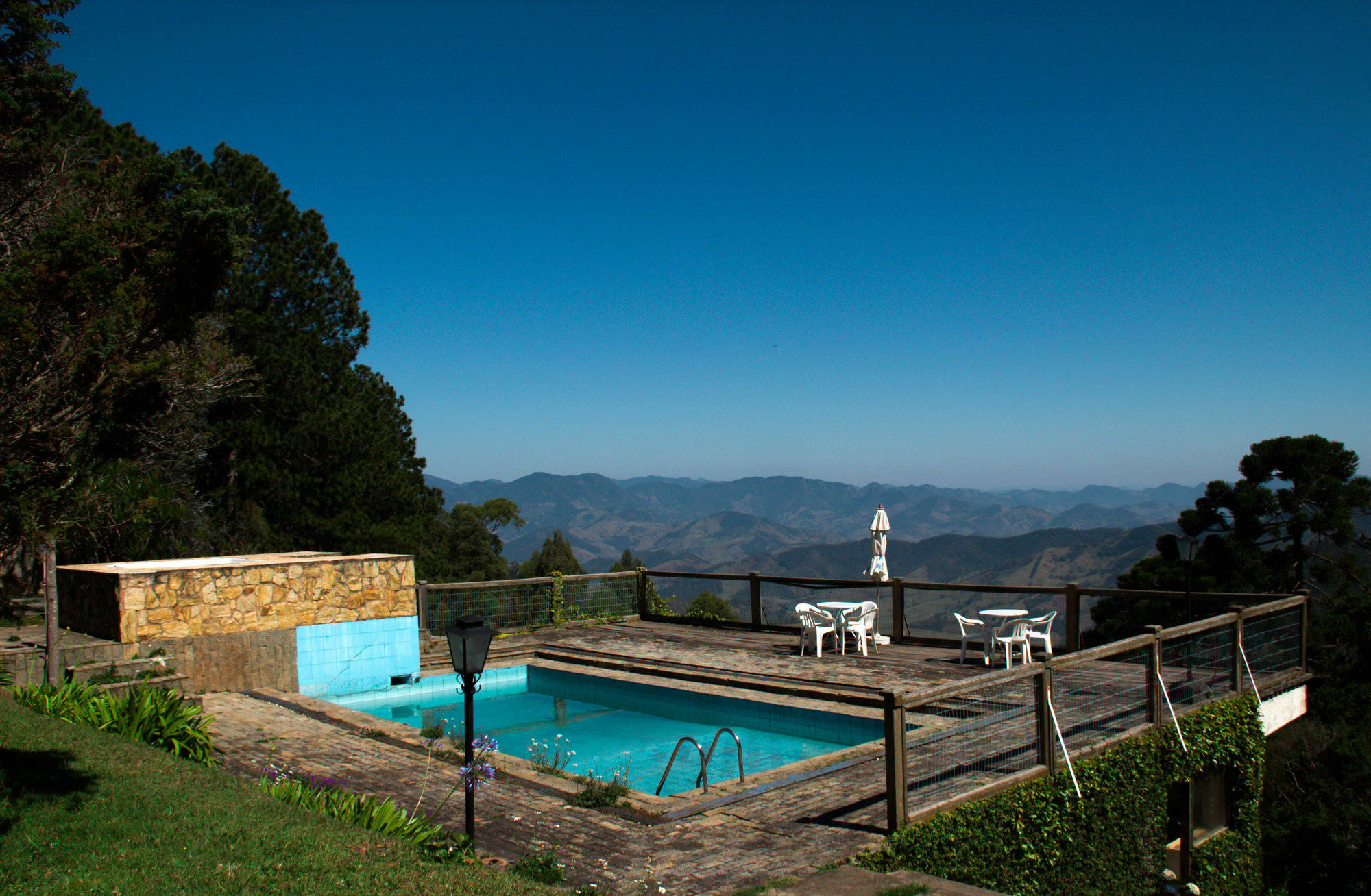 Pousada Marco Polo Campos do Jordao Exterior photo