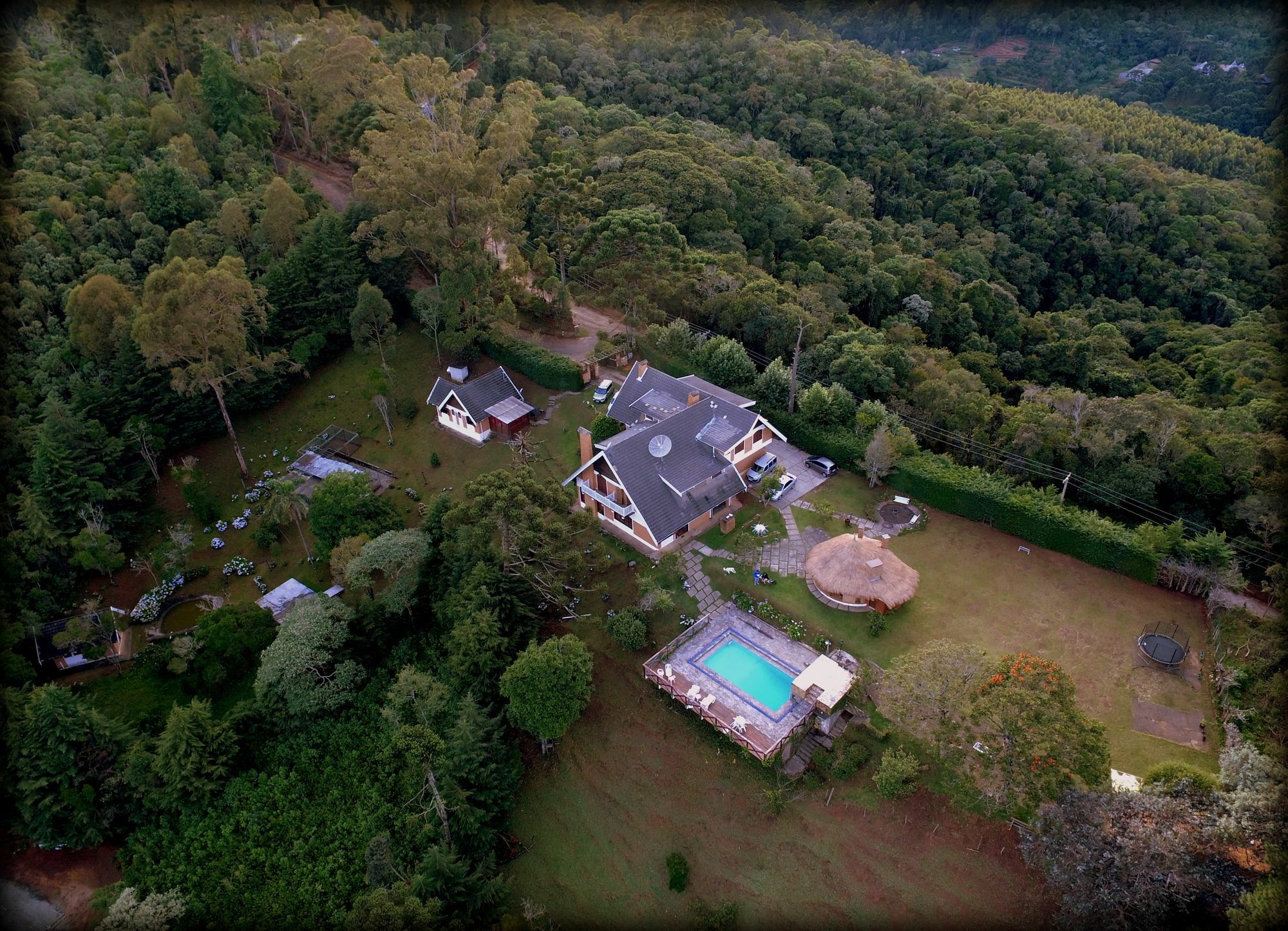Pousada Marco Polo Campos do Jordao Exterior photo